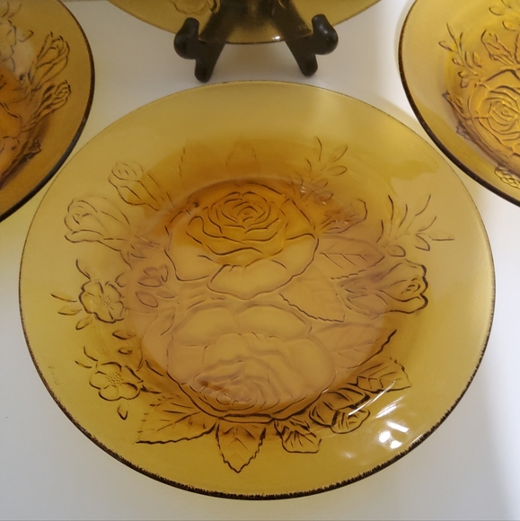 KIG Indonesia Amber Glass Plate, set of 4 - Picture 3 of 6
